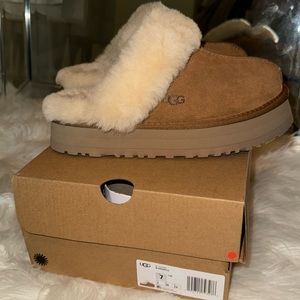 Brand New Ugg Disquette Slippers